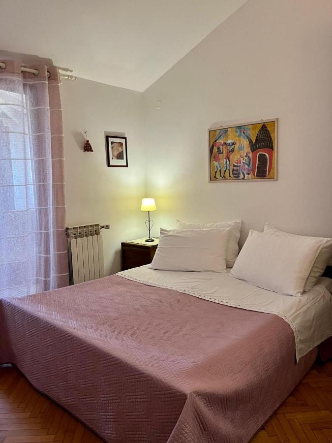 Apartman Gorana With Swimming Pool Jelsa  Exteriör bild
